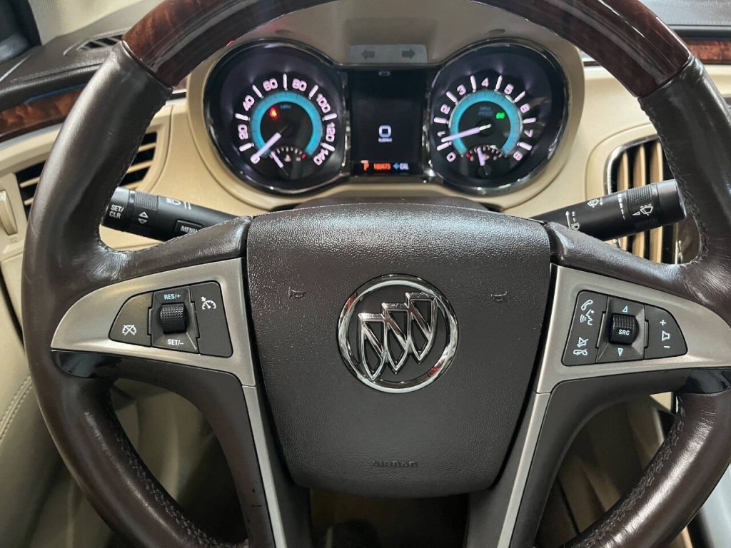 2011 Buick LaCrosse Image 25