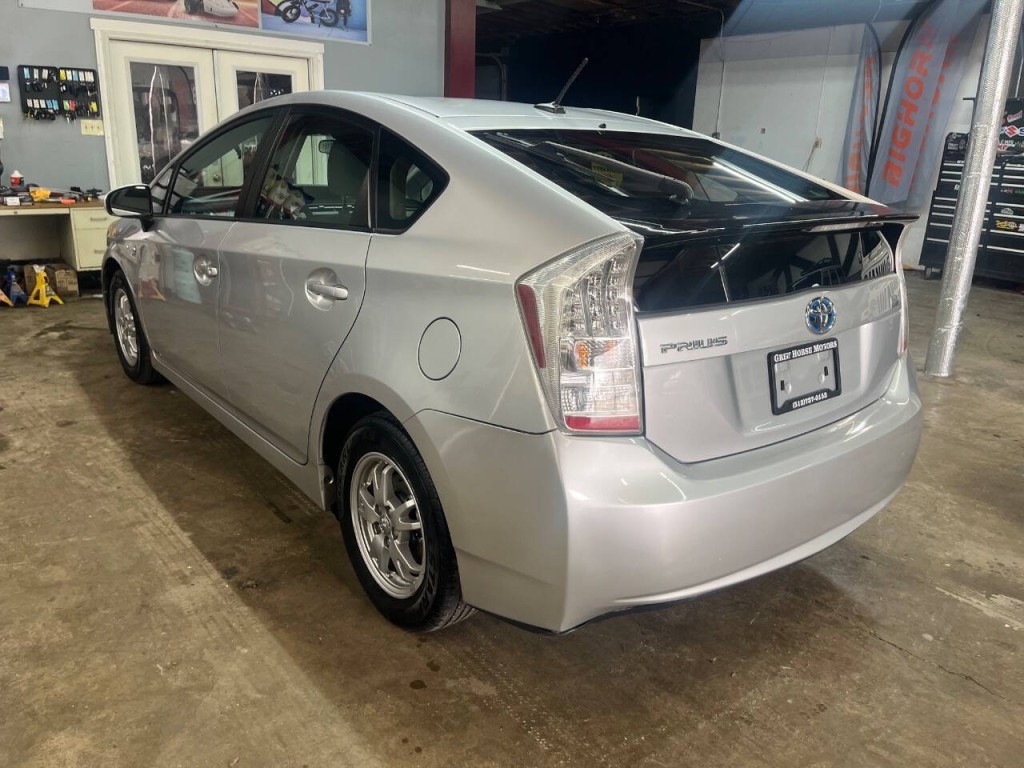 2011 Toyota Prius Image 6