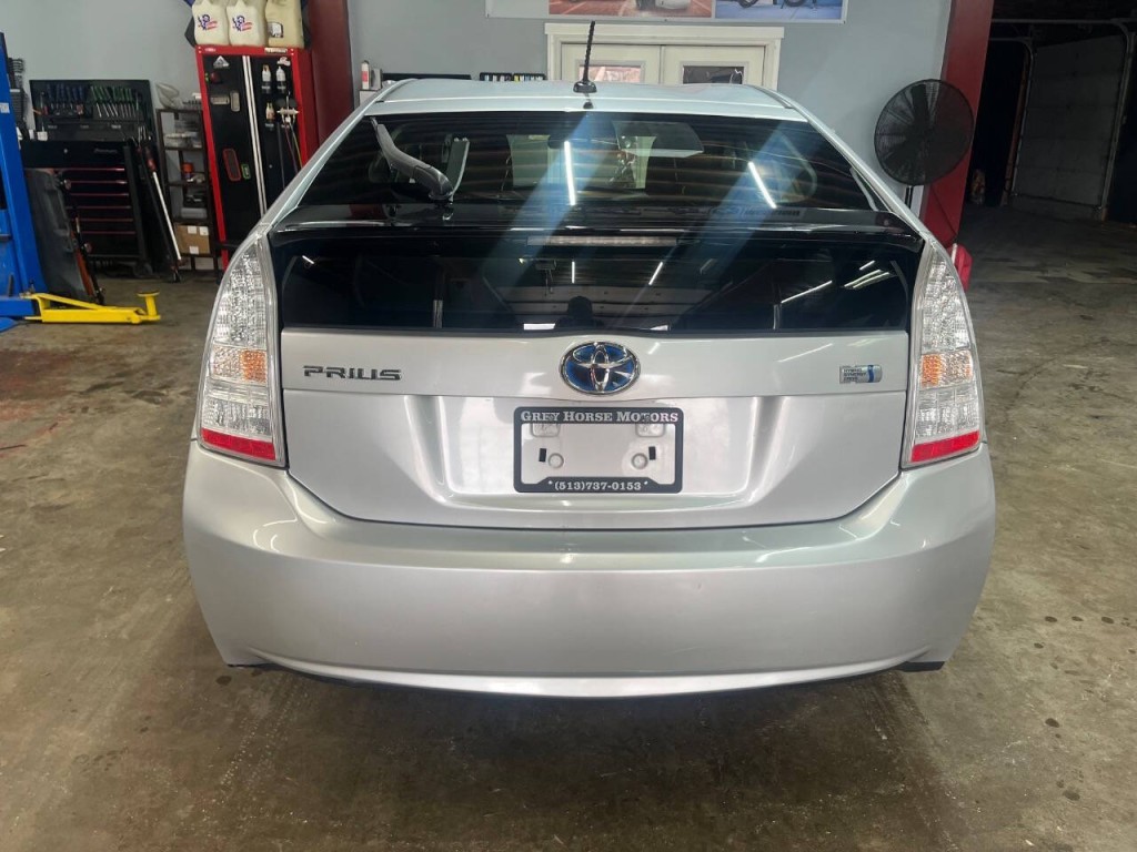 2011 Toyota Prius Image 7