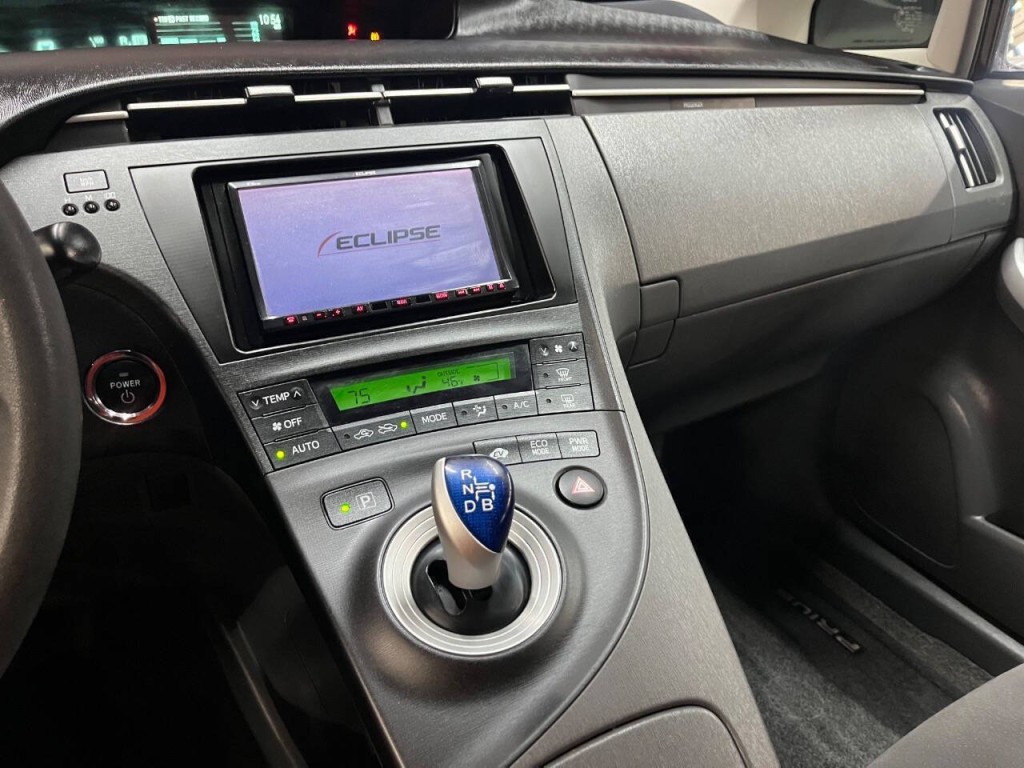 2011 Toyota Prius Image 18