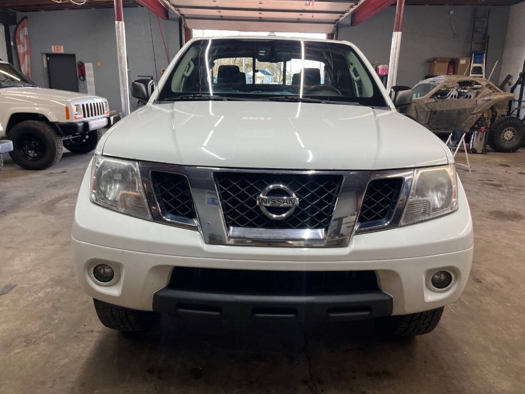 2017 Nissan Frontier Image 4