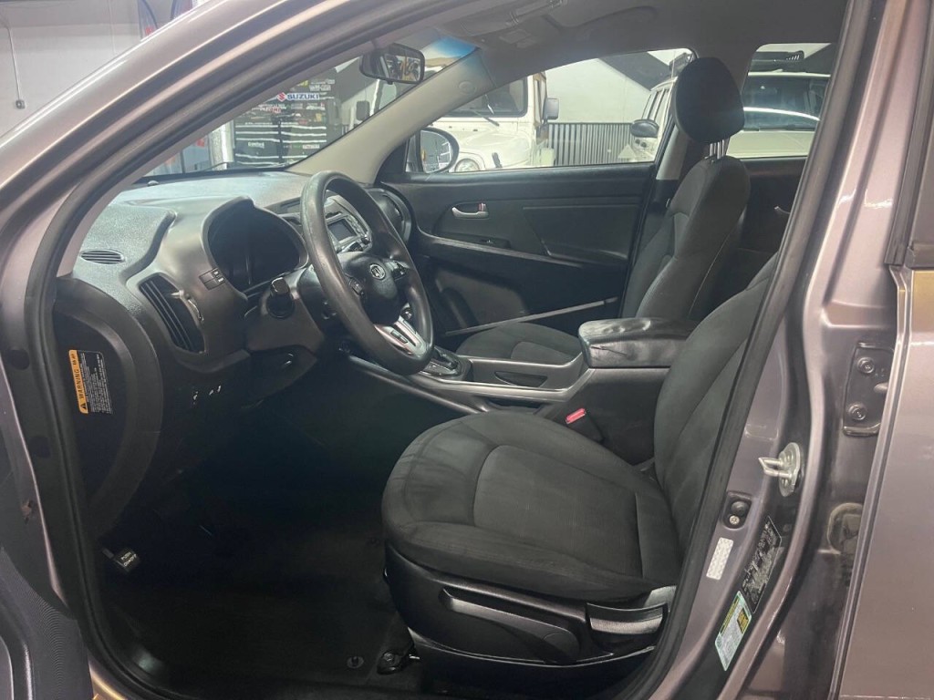 2012 Kia Sportage Image 17