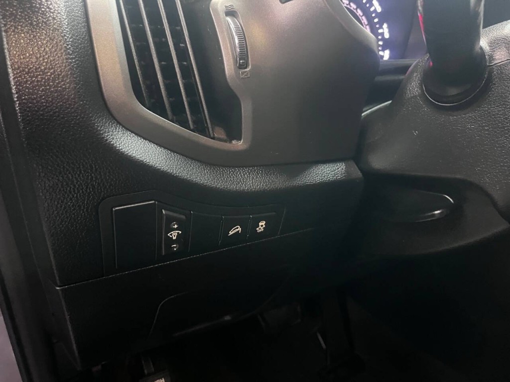 2012 Kia Sportage Image 21