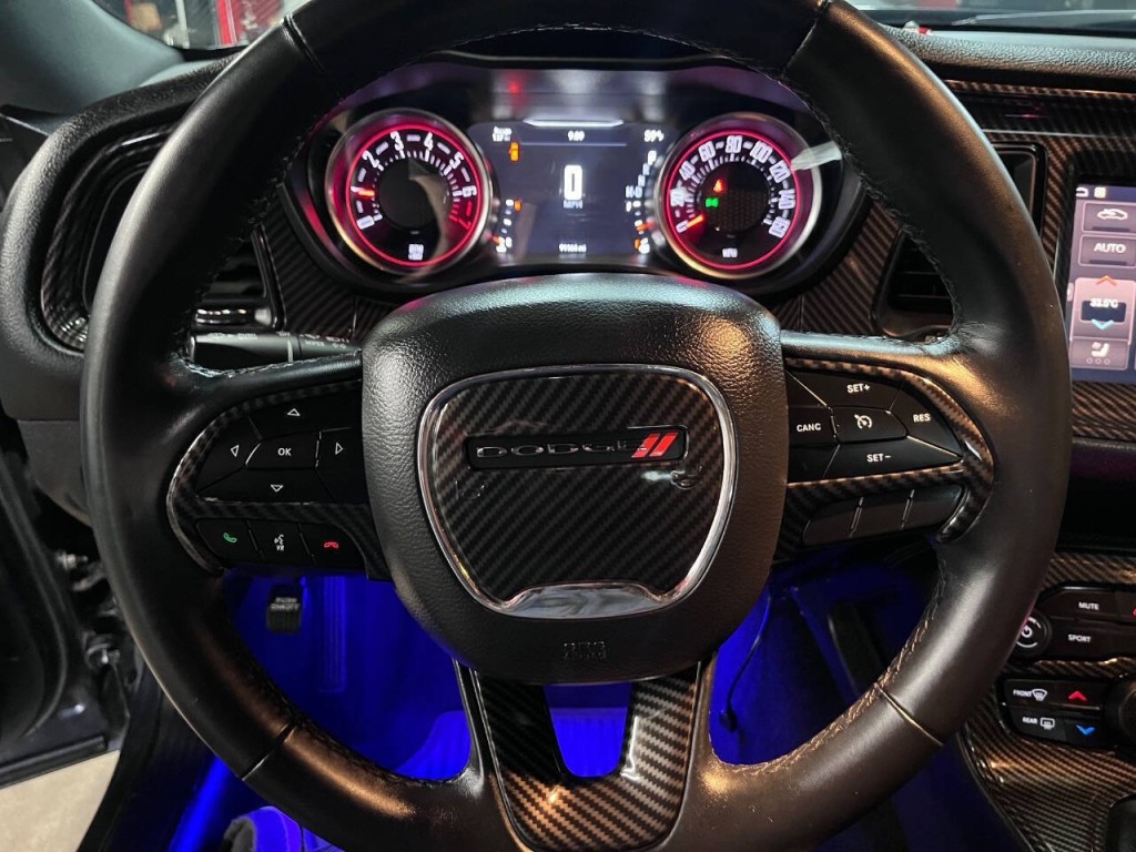 2019 Dodge Challenger Image 17