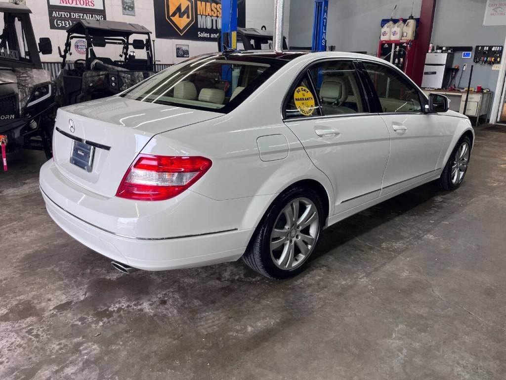 2008 Mercedes-Benz C-Class Image 7