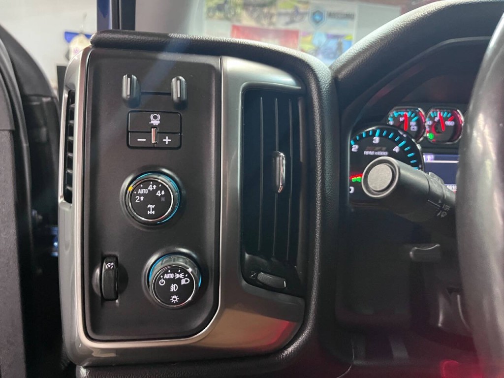 2016 Chevrolet Silverado 1500 Image 20