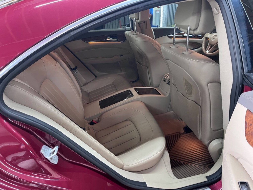 2013 Mercedes-Benz CLS-Class Image 10