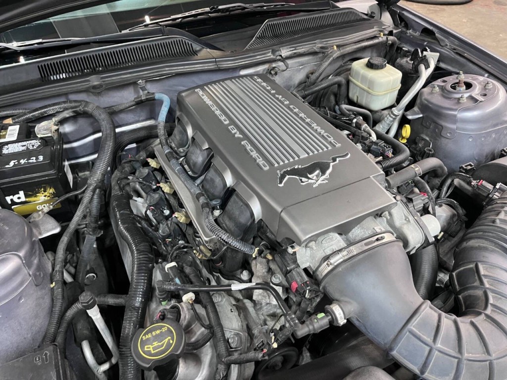 2007 Ford Mustang Image 12