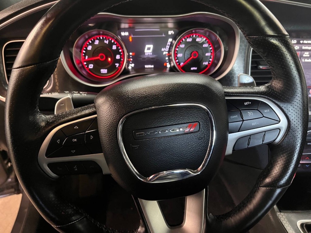 2018 Dodge Charger Image 18