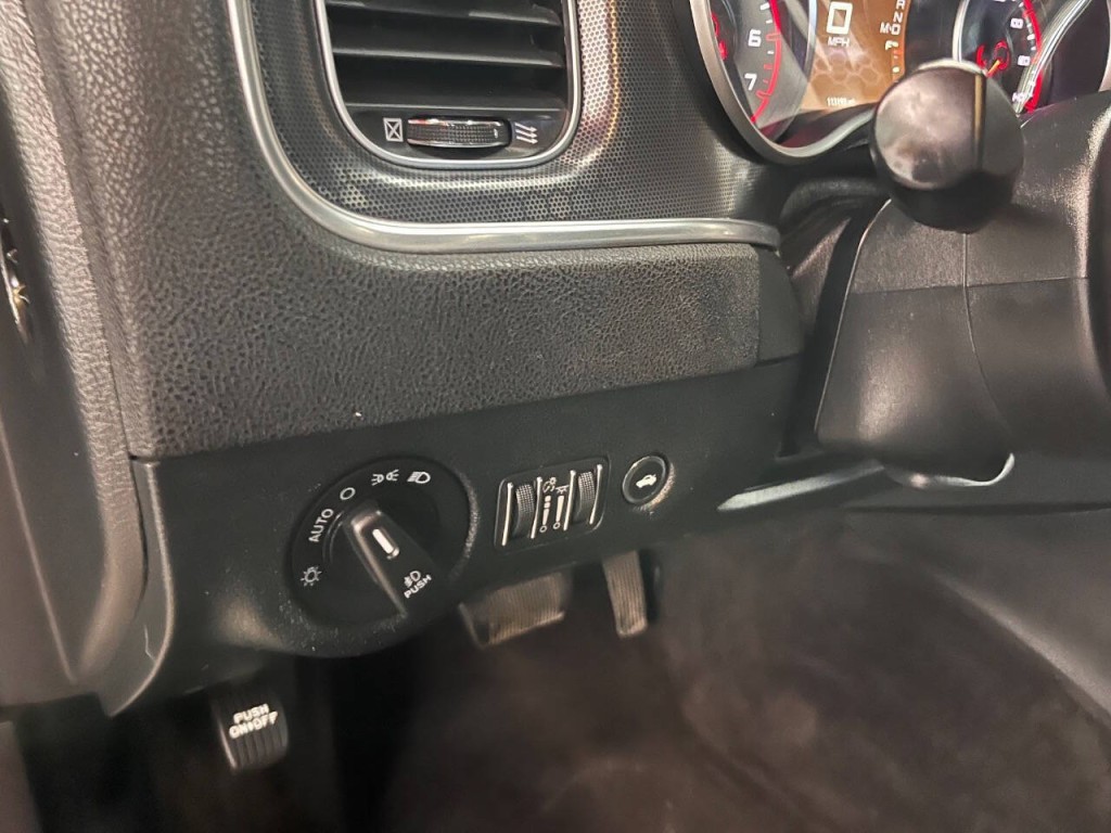 2018 Dodge Charger Image 19