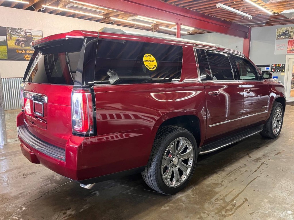 2016 GMC Yukon Image 7