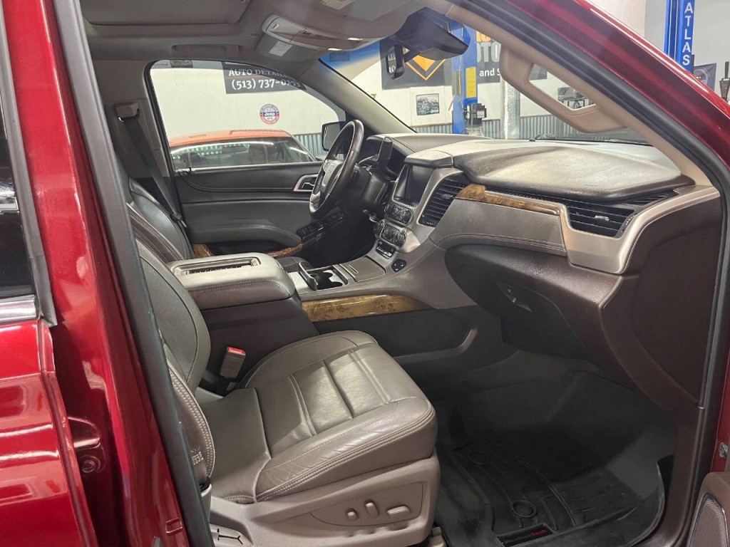 2016 GMC Yukon Image 8