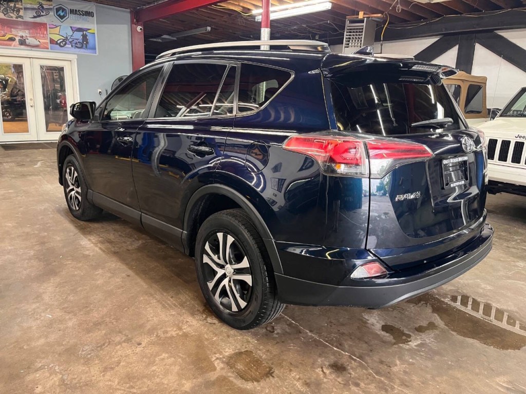 2018 Toyota Rav4 Image 5