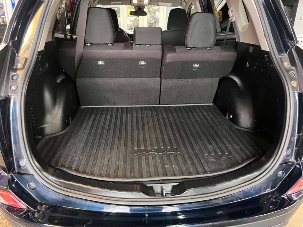 2018 Toyota Rav4 Image 12