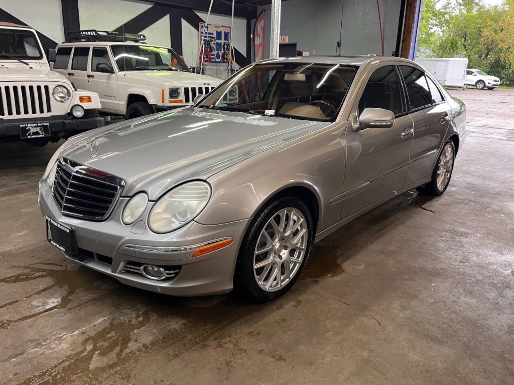 2007 Mercedes-Benz E-Class Image 4