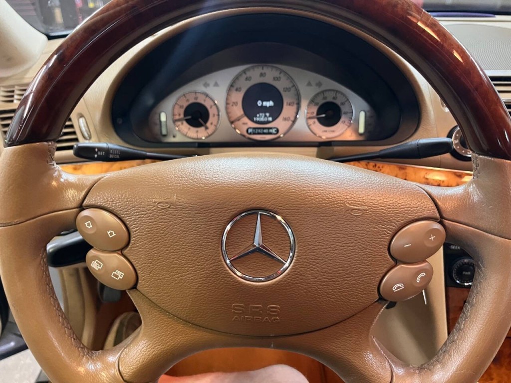 2007 Mercedes-Benz E-Class Image 17
