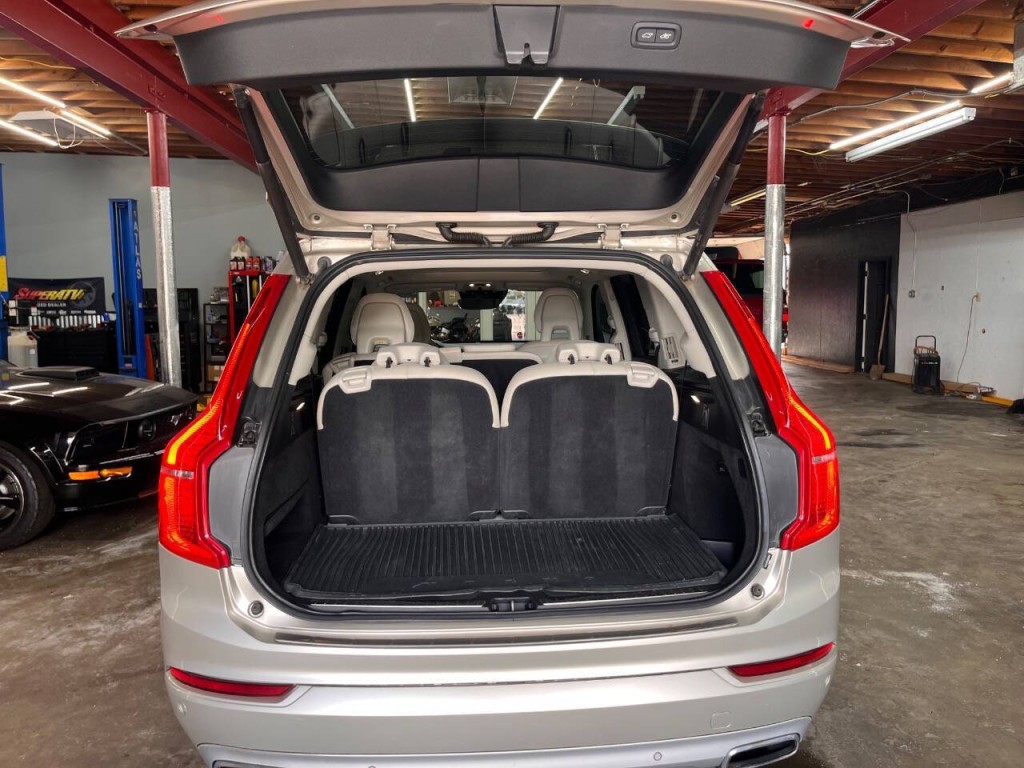 2016 Volvo XC90 Image 13