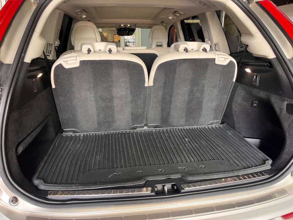 2016 Volvo XC90 Image 14