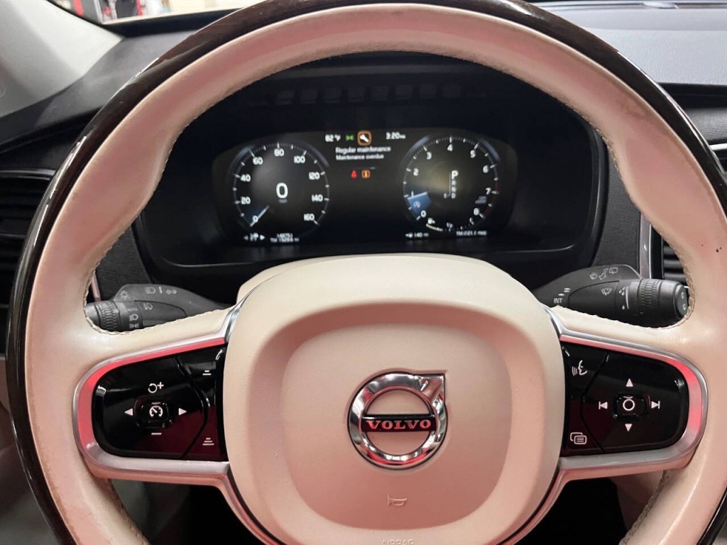 2016 Volvo XC90 Image 20