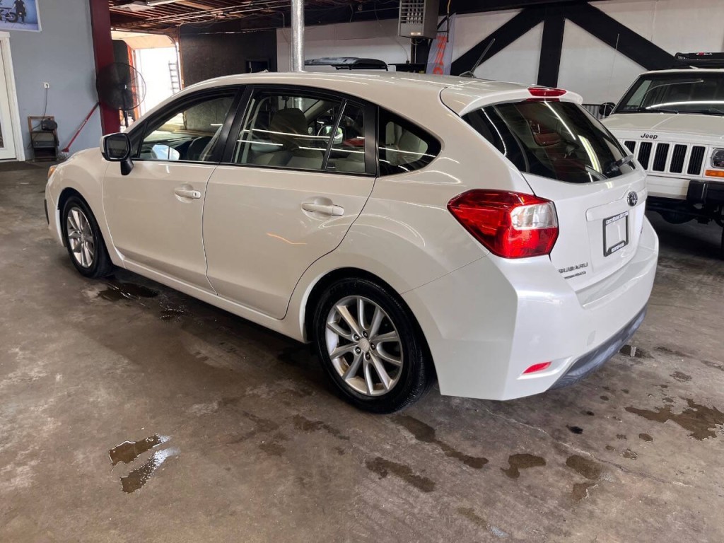 2014 Subaru Impreza Image 5