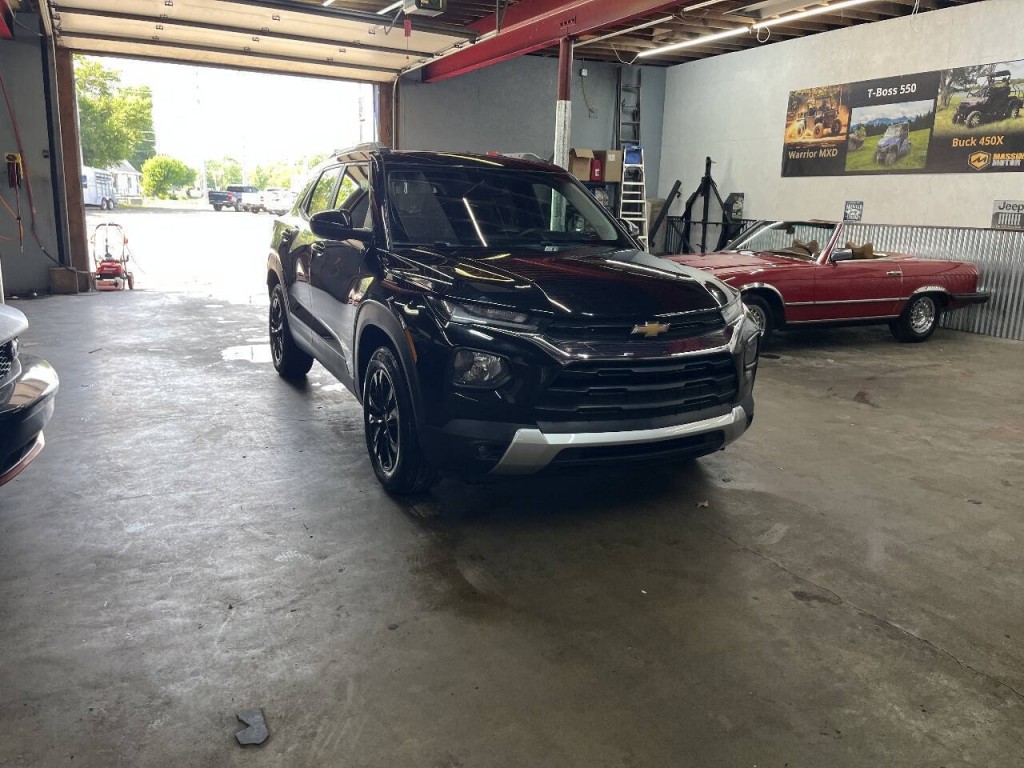 2022 Chevrolet Trailblazer Image 2