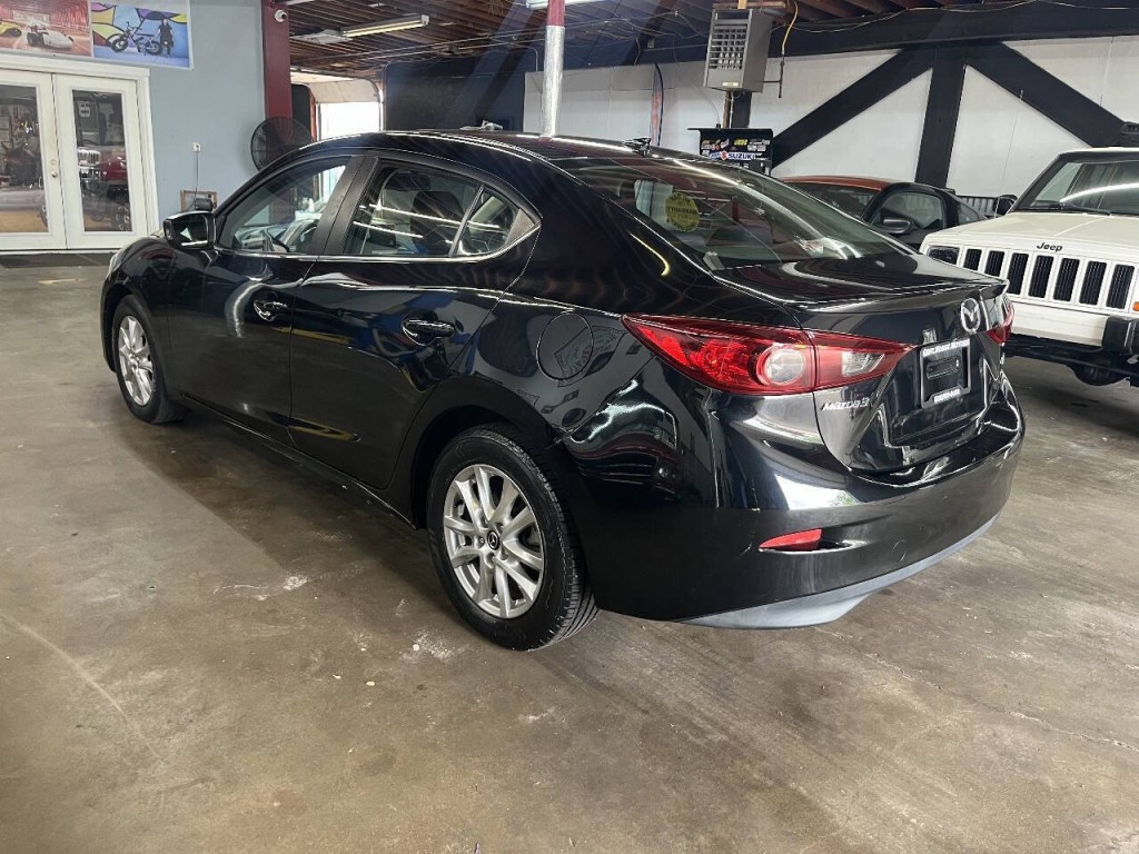 2016 Mazda Mazda3 Image 5