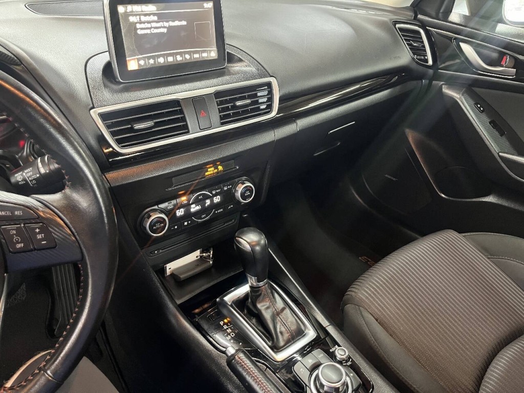 2016 Mazda Mazda3 Image 15