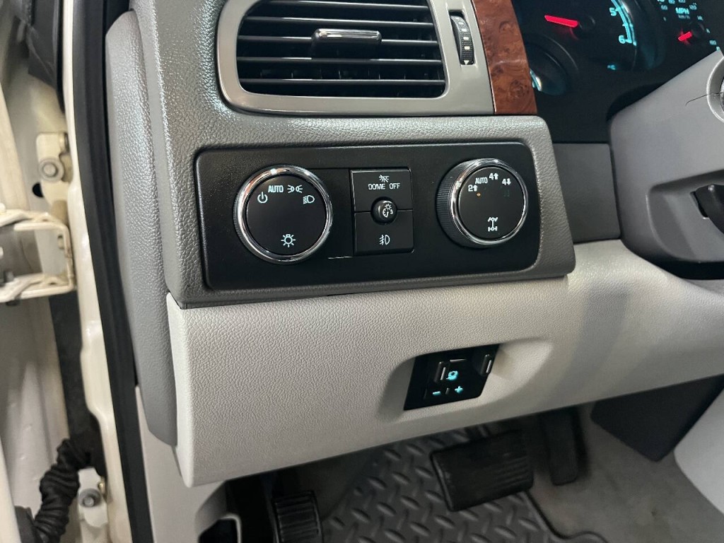 2013 Chevrolet Silverado 1500 Image 19