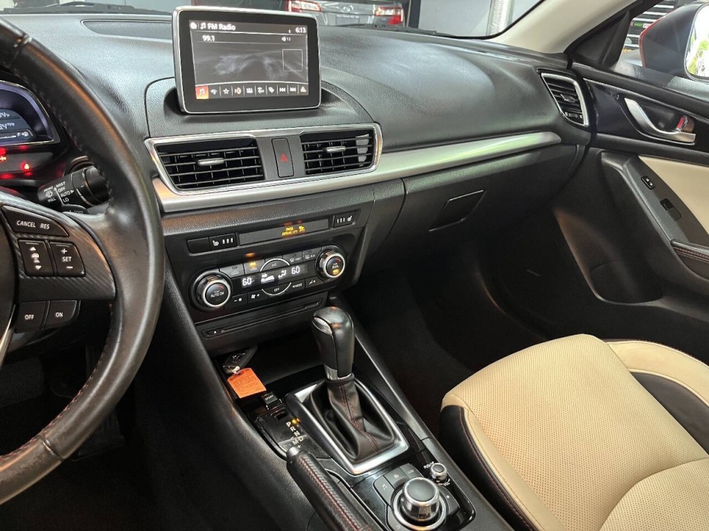 2014 Mazda Mazda3 Image 18