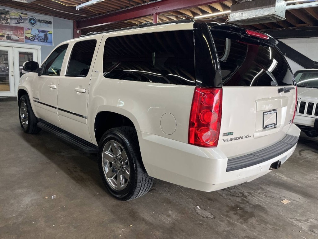 2012 GMC Yukon Image 5