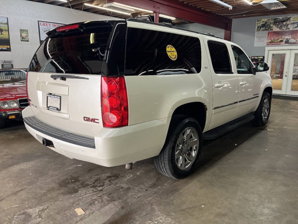 2012 GMC Yukon Image 7