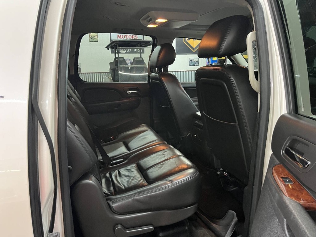 2012 GMC Yukon Image 10