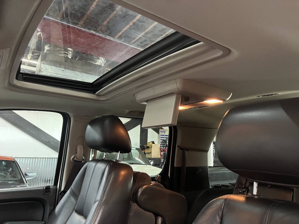 2012 GMC Yukon Image 18