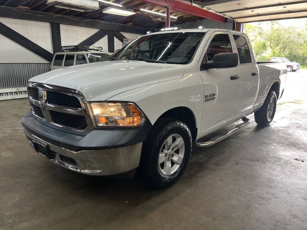 2016 RAM 1500 Image 4