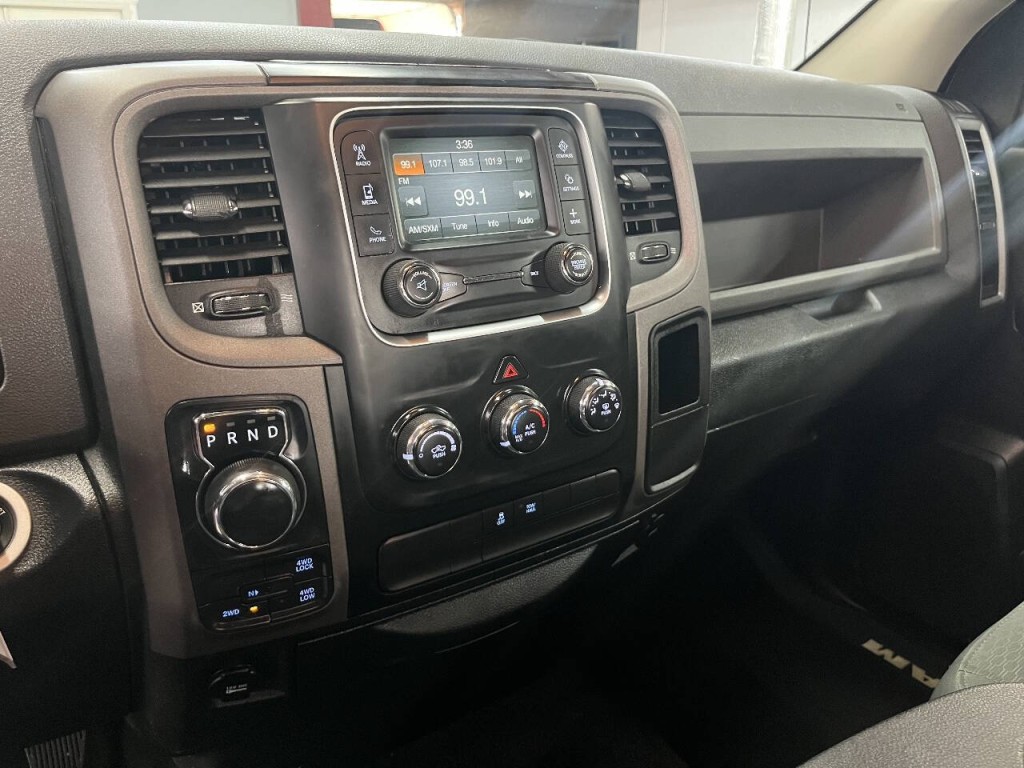 2016 RAM 1500 Image 15