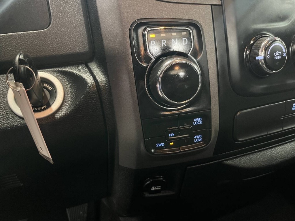 2016 RAM 1500 Image 16