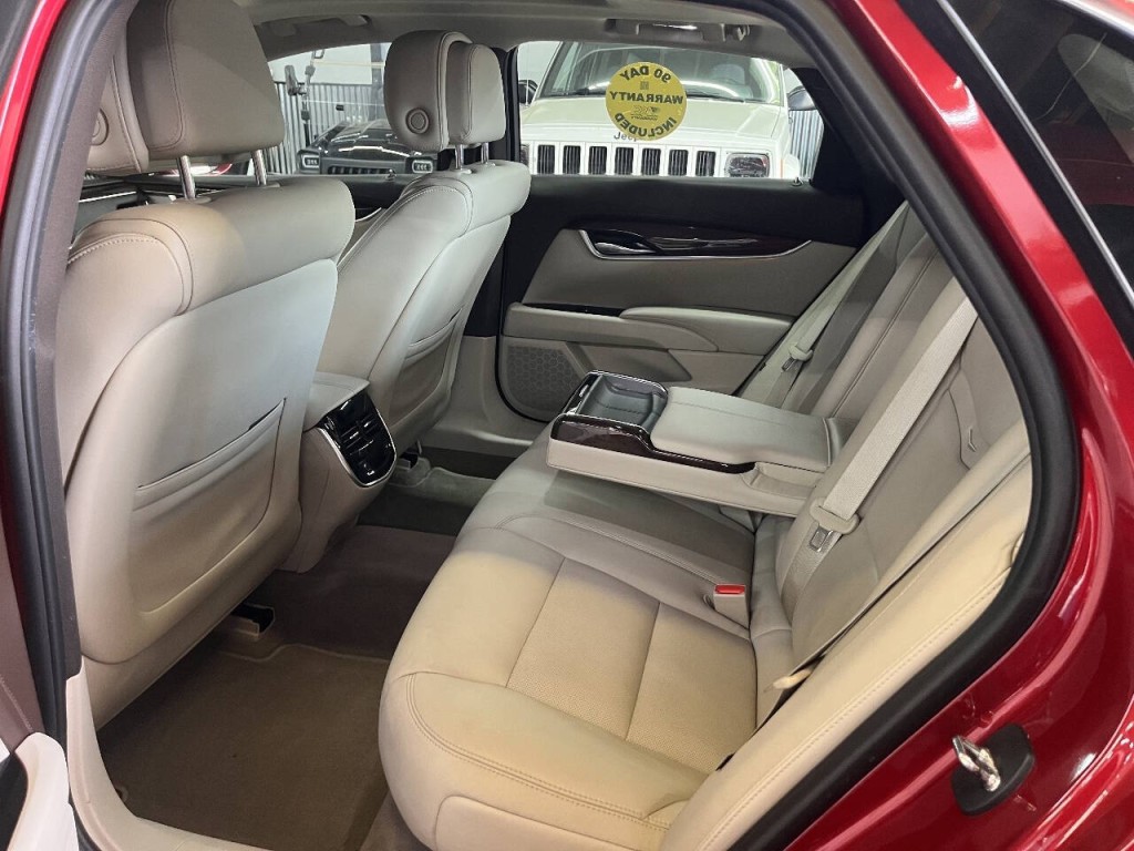 2014 Cadillac XTS Image 13