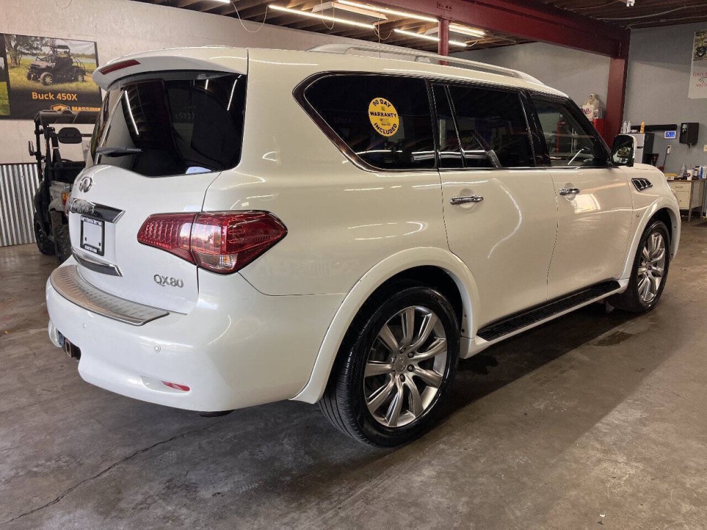 2014 INFINITI QX80 Image 7