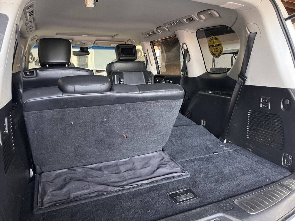 2014 INFINITI QX80 Image 13