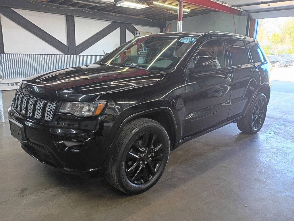 2020 Jeep Grand Cherokee Image 4