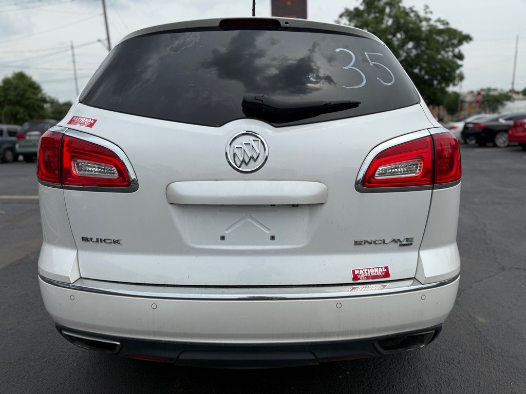 2017 Buick Enclave Image 5
