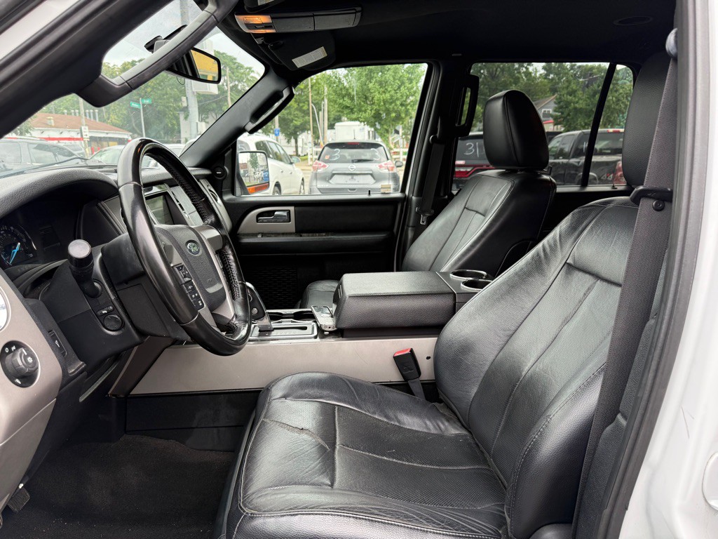 2017 Ford Expedition Image 7