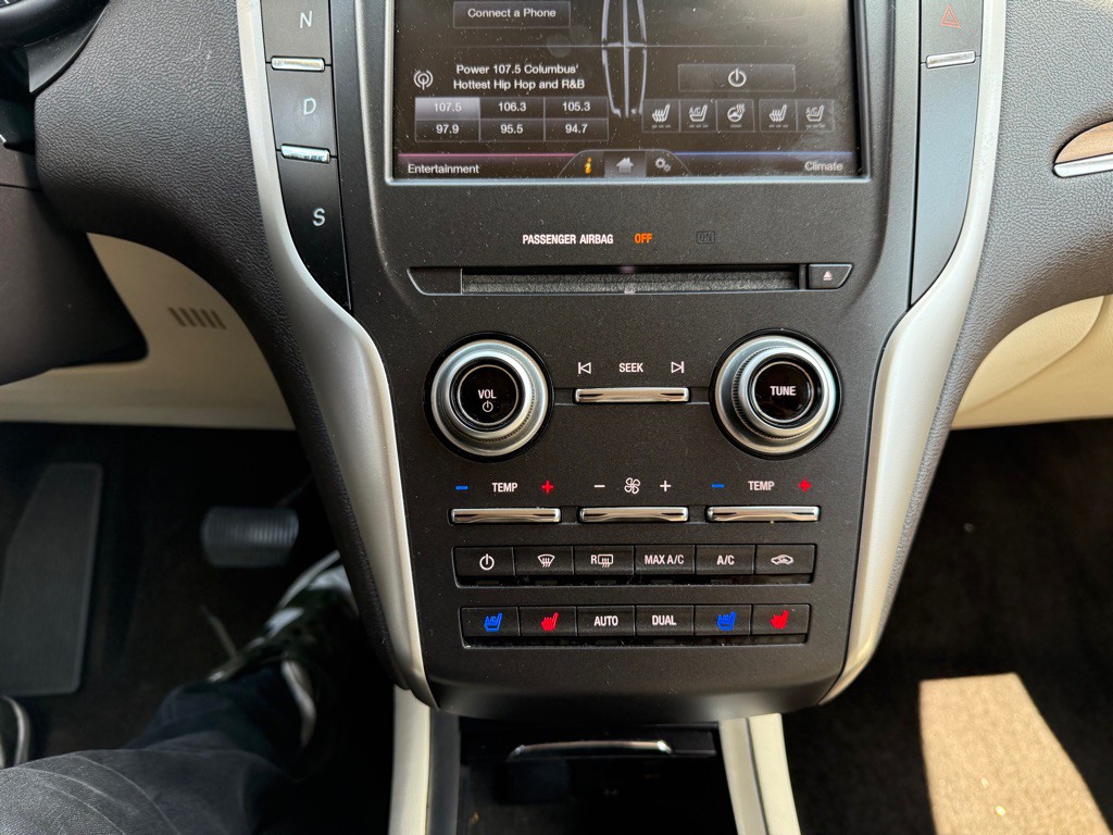 2015 Lincoln MKC Image 11