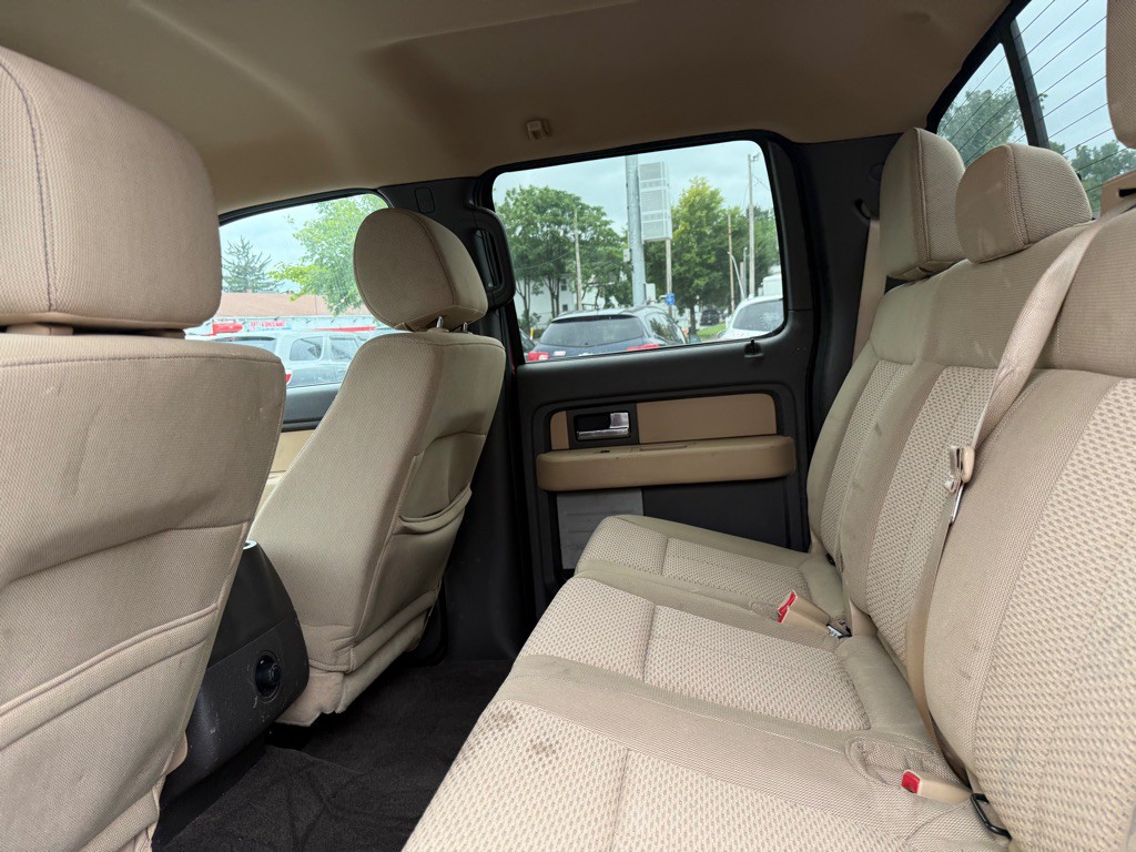 2014 Ford F-150 Image 9