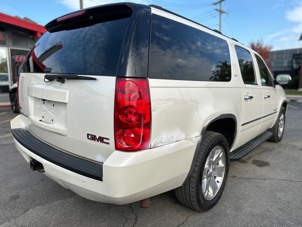 2011 GMC Yukon Image 6