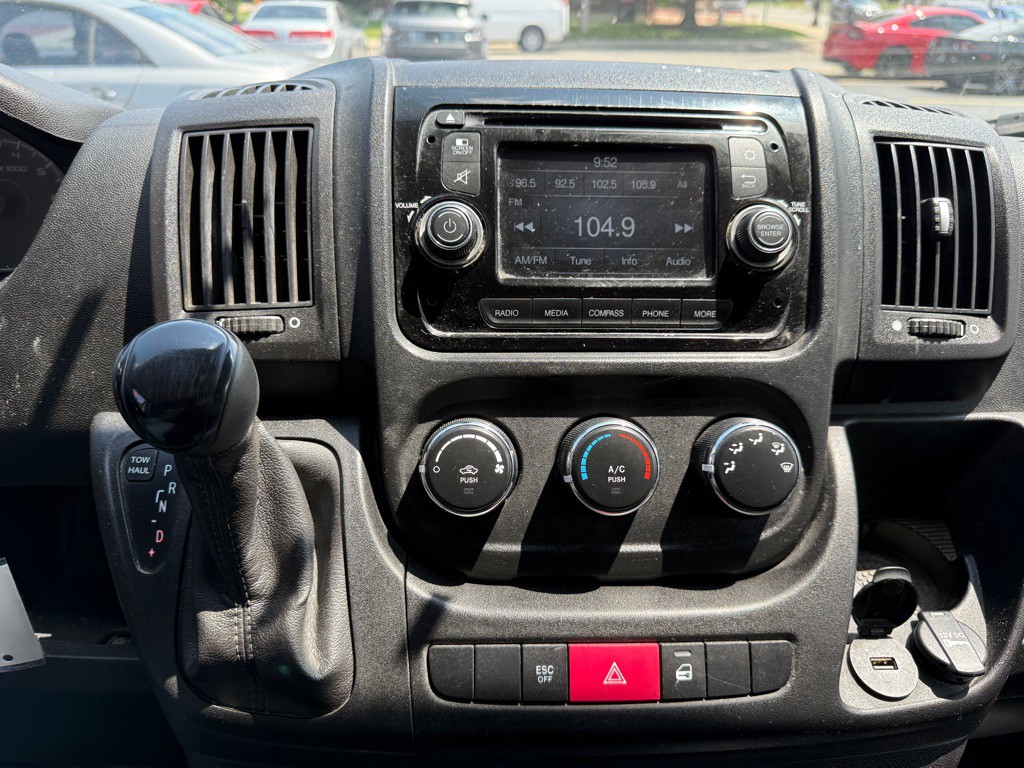 2017 RAM Promaster Image 10