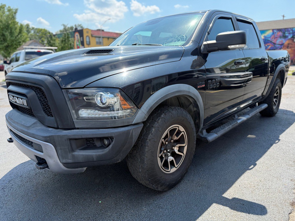 2017 RAM 1500 Image 3