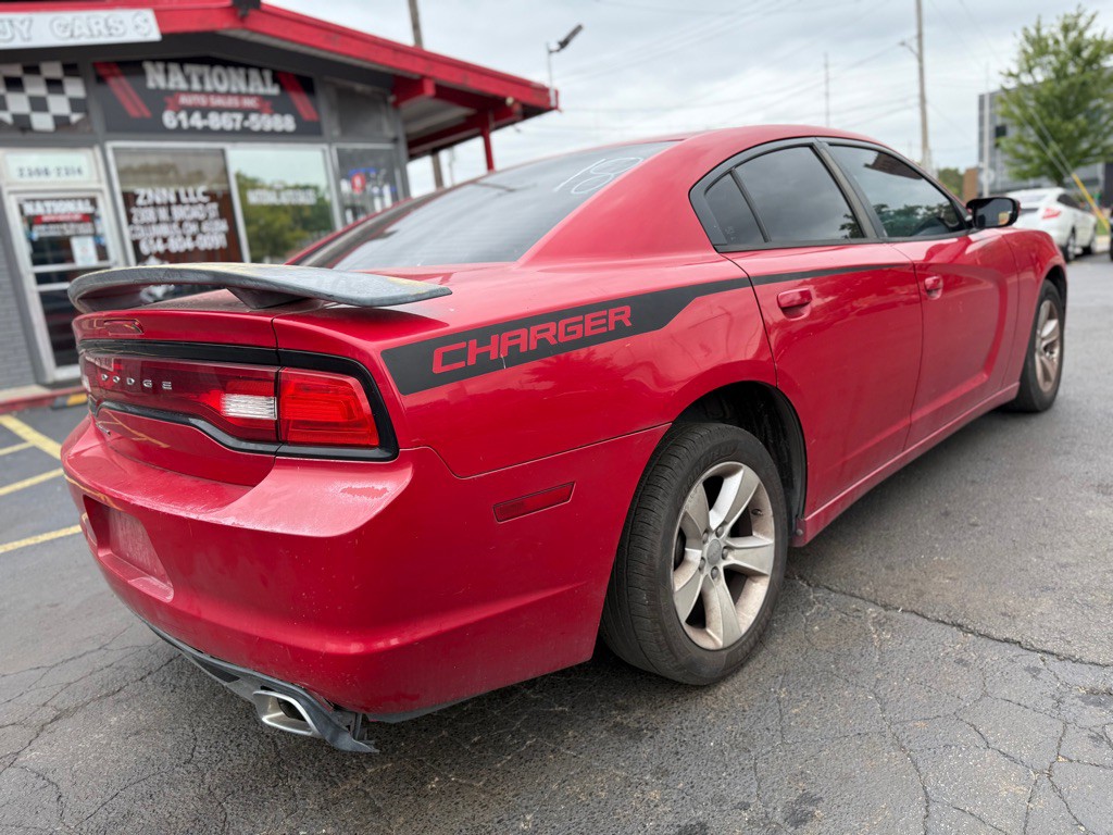 2011 Dodge Charger Image 6