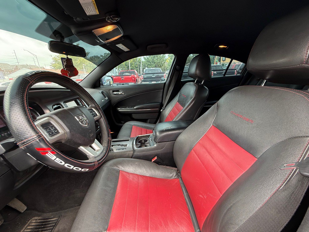 2011 Dodge Charger Image 7