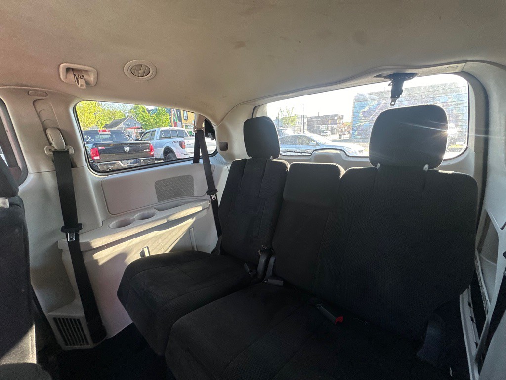 2014 Dodge Grand Caravan Image 9